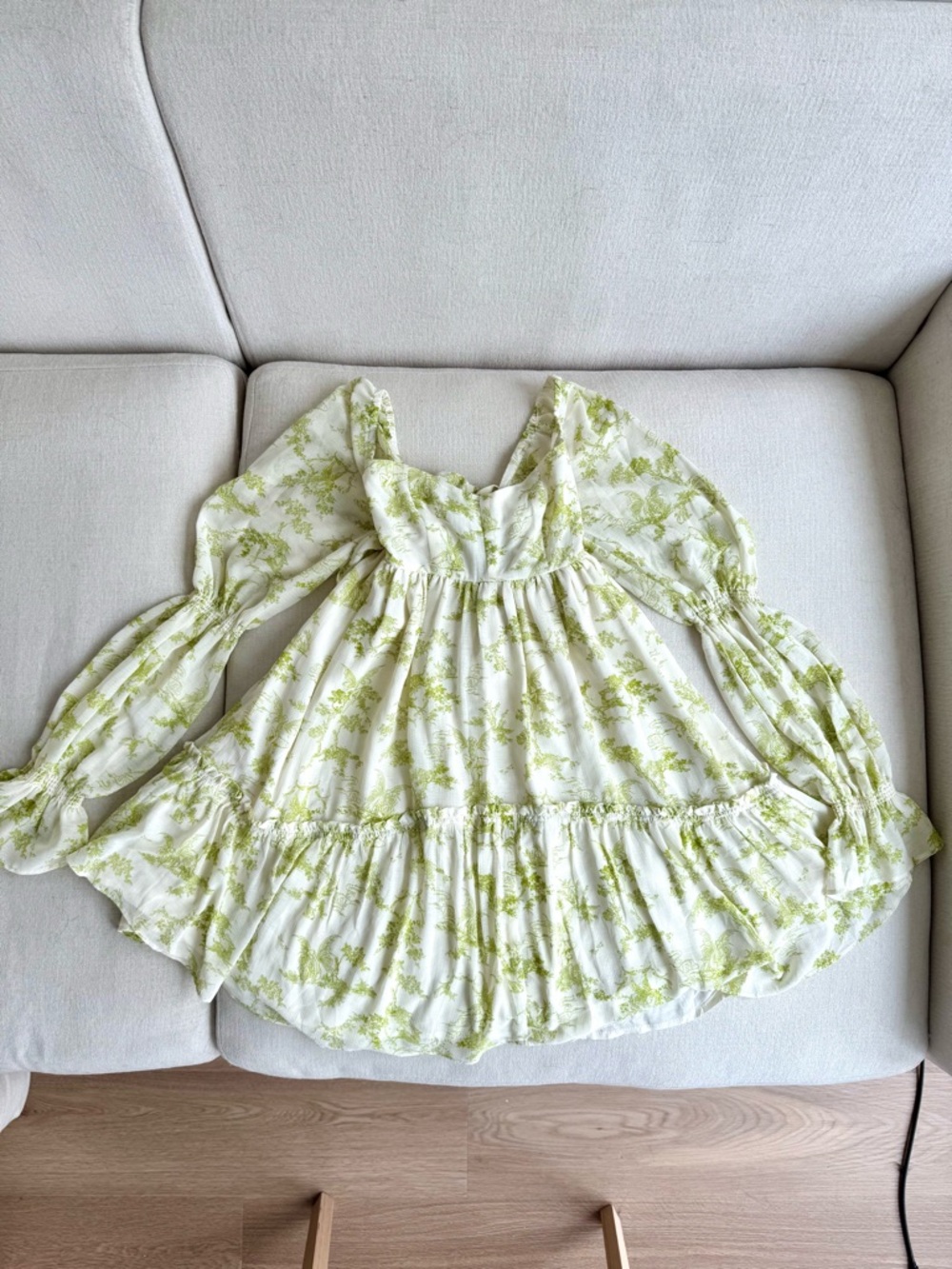 NWOT UO Lannette Chiffon Mini Dress (XS)